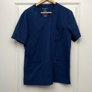 Jaanuu men’s scrub top